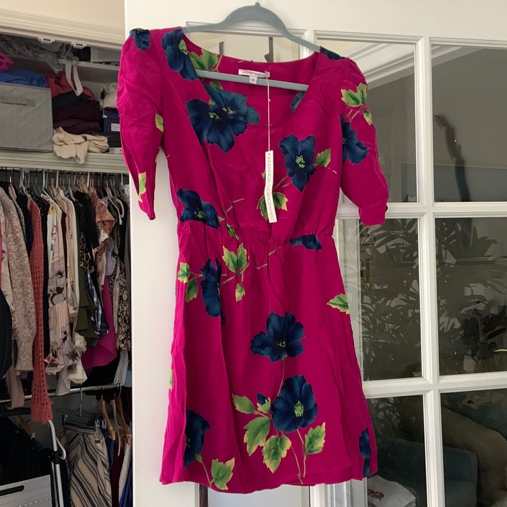 Amanda Uprichard Revolve 100% silk dress floral pattern and Fuchsia color NWT S